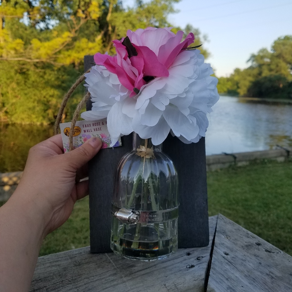 NWT farmhouse glass vase and peonies home decor